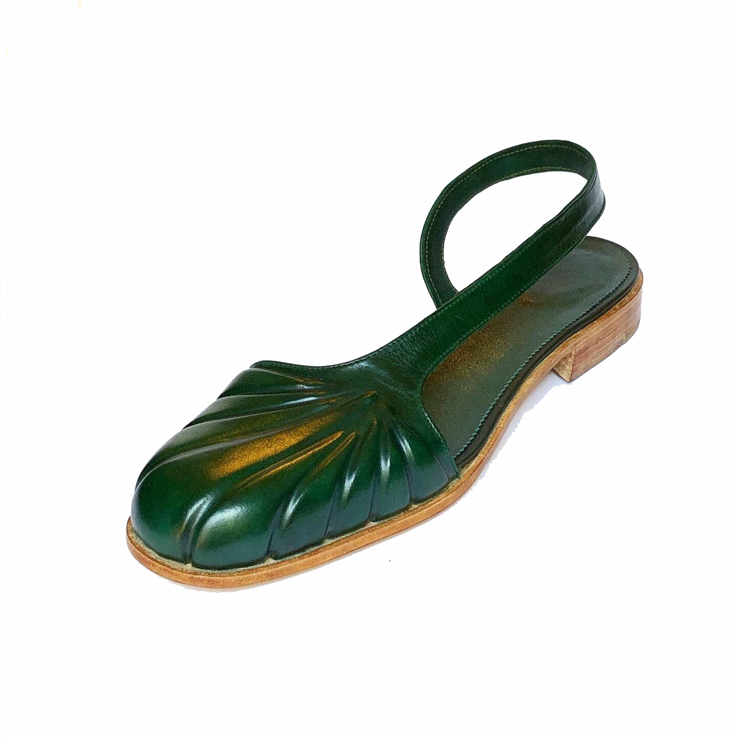 Prototipos de zapatos verdes